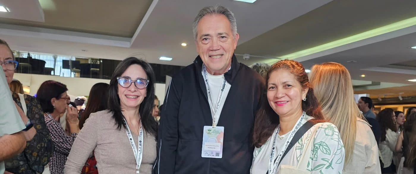 Diretores da AMPH no 37º Congresso Brasileiro de Homeopatia